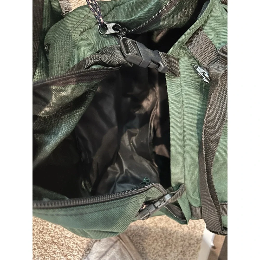 Vtg. 90's JANSPORT Large Green Hiking Backpack 3 in 1 Convertible Travel Bag‎
